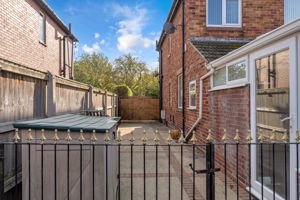 Photo 33- click for photo gallery